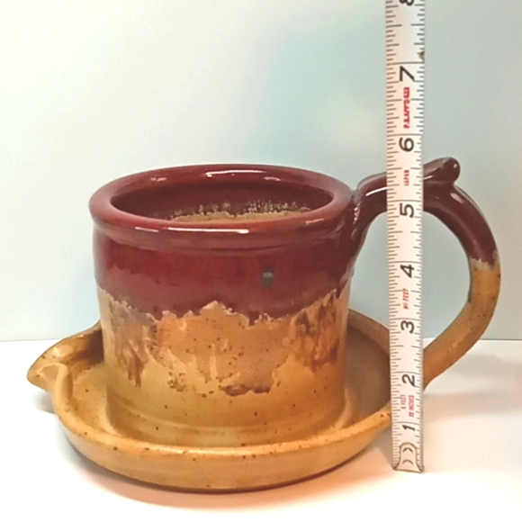 Artisan pottery glazed planter signed by artist. No flaws. - Picture 4 of 8